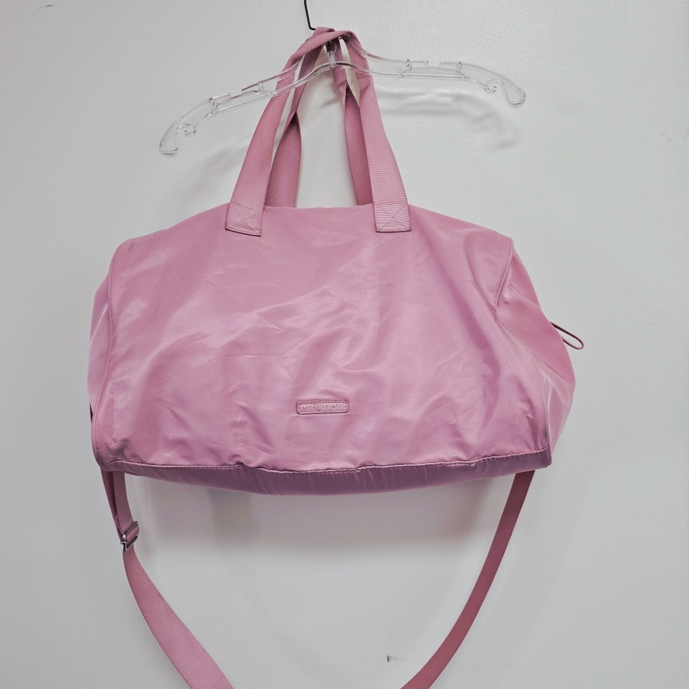 ☆ Pink Madden Girl Travel Duffel Bag w/Straps - Picture 10 of 10